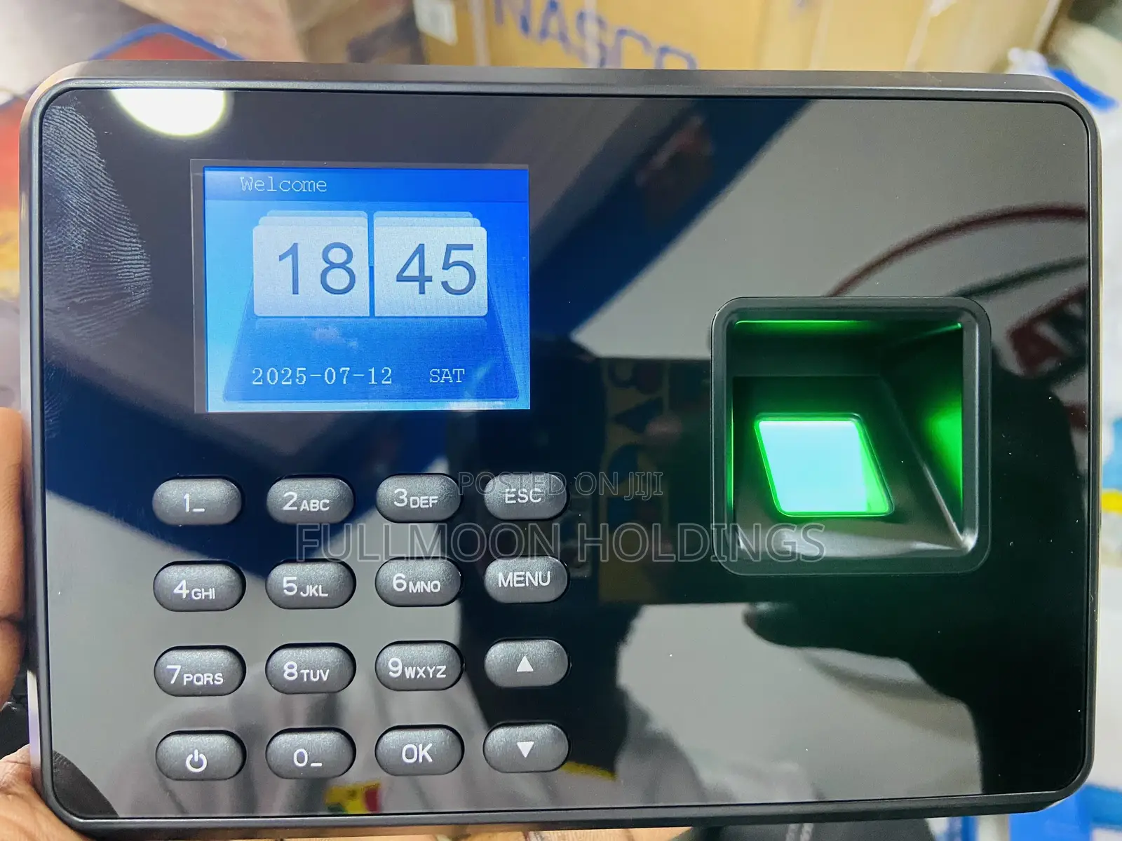 Intelligent Biometric Fingerprint Password Attendance Machin