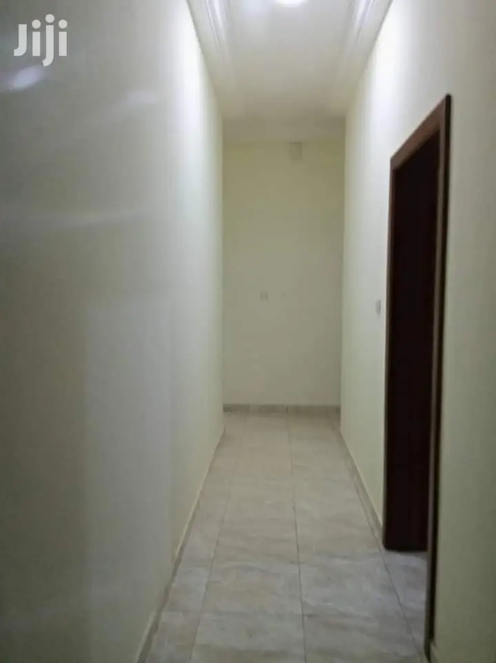 5bdrm House in Ben Properties, Ga East Municipal for rent