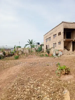4bdrm Block of Flats in Incomplete Building, Pentecost for sale