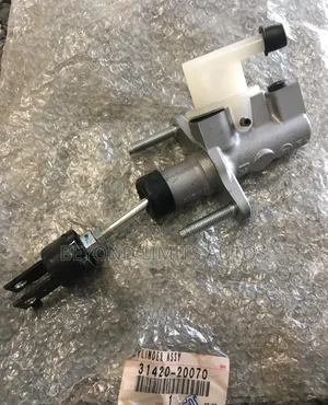 Toyota Corolla 2005,2006,2007,2008 Clutch Master Cylinder