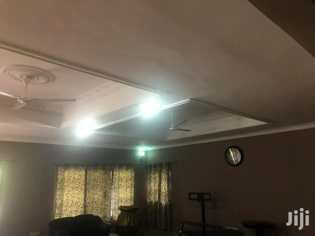 5bdrm House in Ben Properties, Ga East Municipal for rent