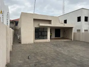 3bdrm Bungalow in East Legon Hills for sale