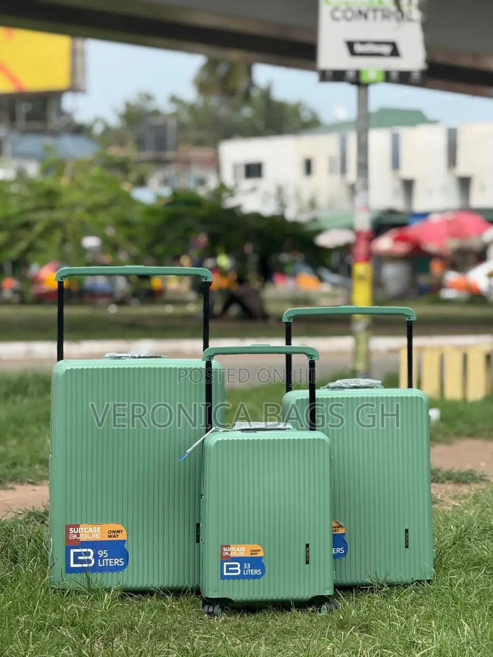 Wide Handles Carry on Large Capacity