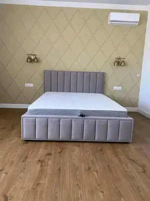 California King Size Bed With Mattress