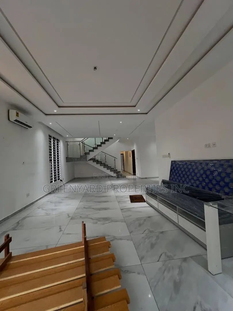 4bdrm House in Adjiringanor, East Legon for rent