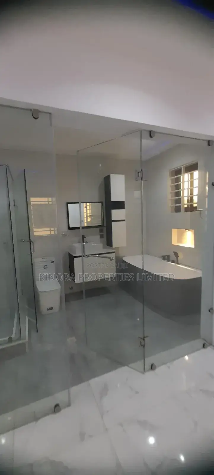 3bdrm Townhouse/Terrace in Nanakrom, School Junction for sale