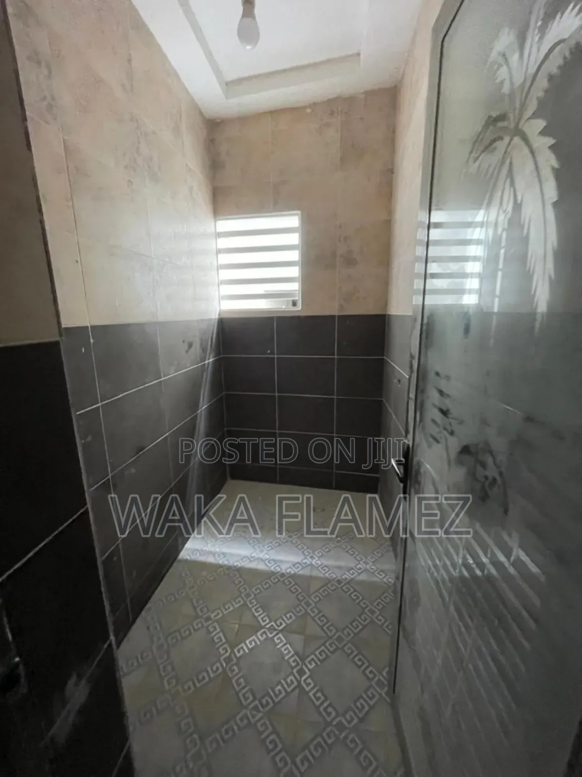 2bdrm Apartment in Parks And Gardens, Accra Metropolitan for rent