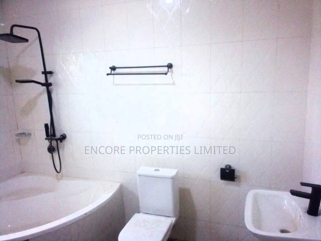 4bdrm Duplex in Encore Property, Pokuase for sale