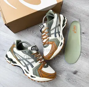 Asics Running Sneakers/Shoe