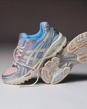 Asics Running Sneakers/Shoe