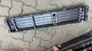Honda Cr-v 2017 to 2022 Lower Shutter Grille