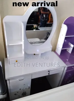 Cute Dressing Mirror (White)