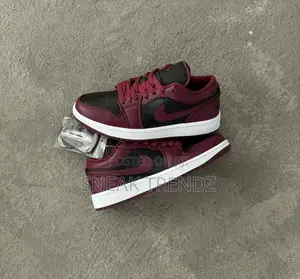 Air Jordan R1 Low Wr