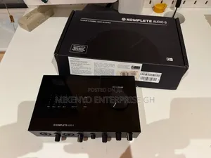 Native Instruments/Komplete Audio 6 Mk2