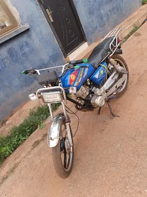 Royal Motorcycle 2015 Blue