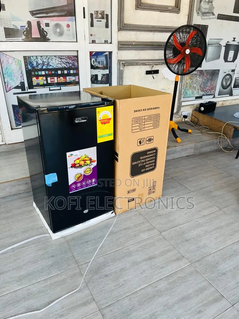 Come Shop Quality Rainbow Single Door Table Top Fridge