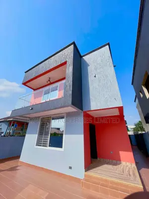 4bdrm Duplex in Oyarifa for sale