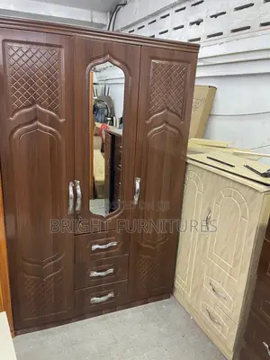 Wooden 3 Doors Wardrobe With Mirror