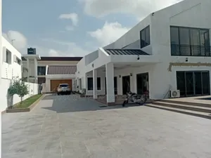 4bdrm House in Airport Residential Area for rent