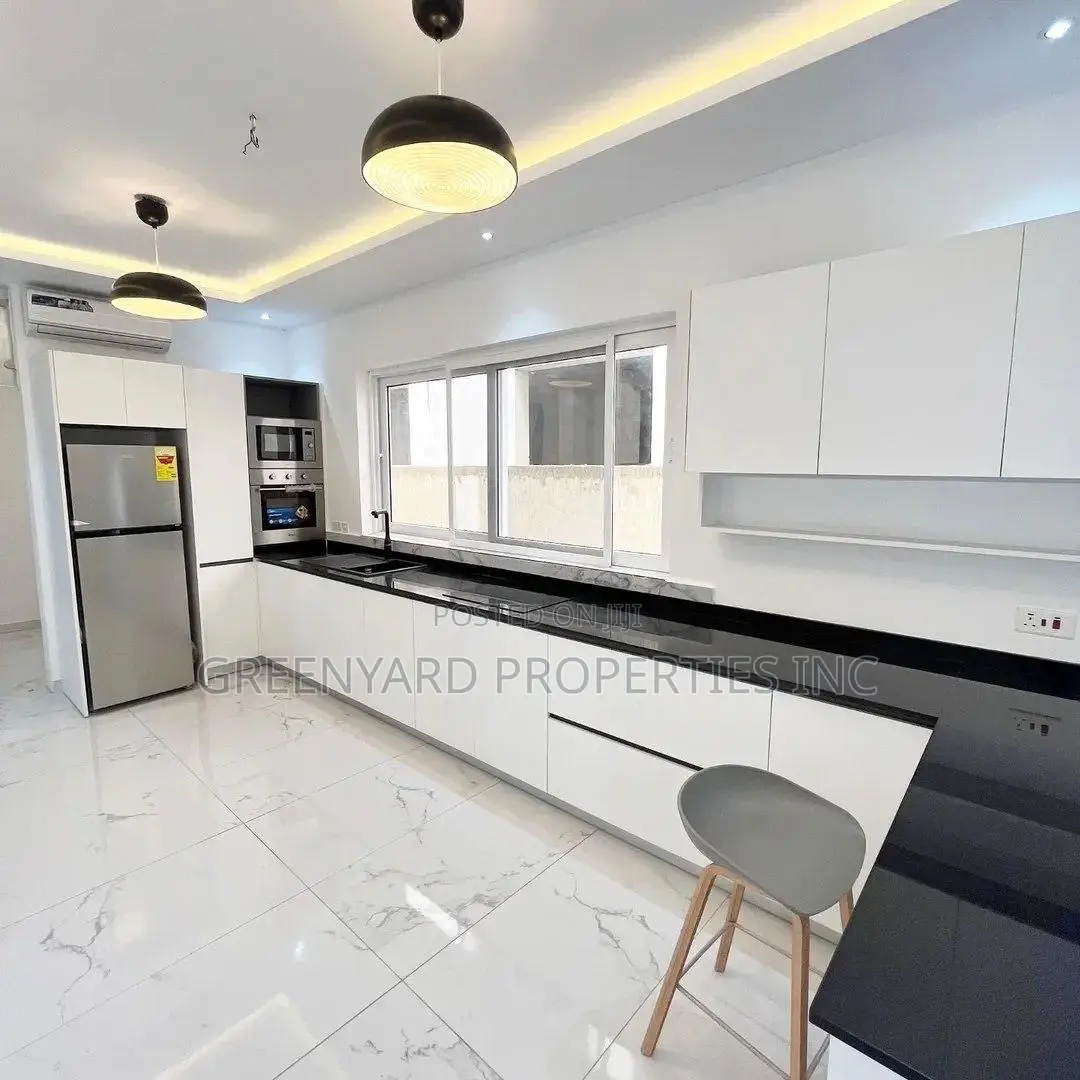 4bdrm House in East, Airport Residential Area for sale