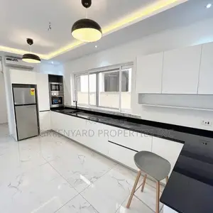 4bdrm House in East, Airport Residential Area for sale