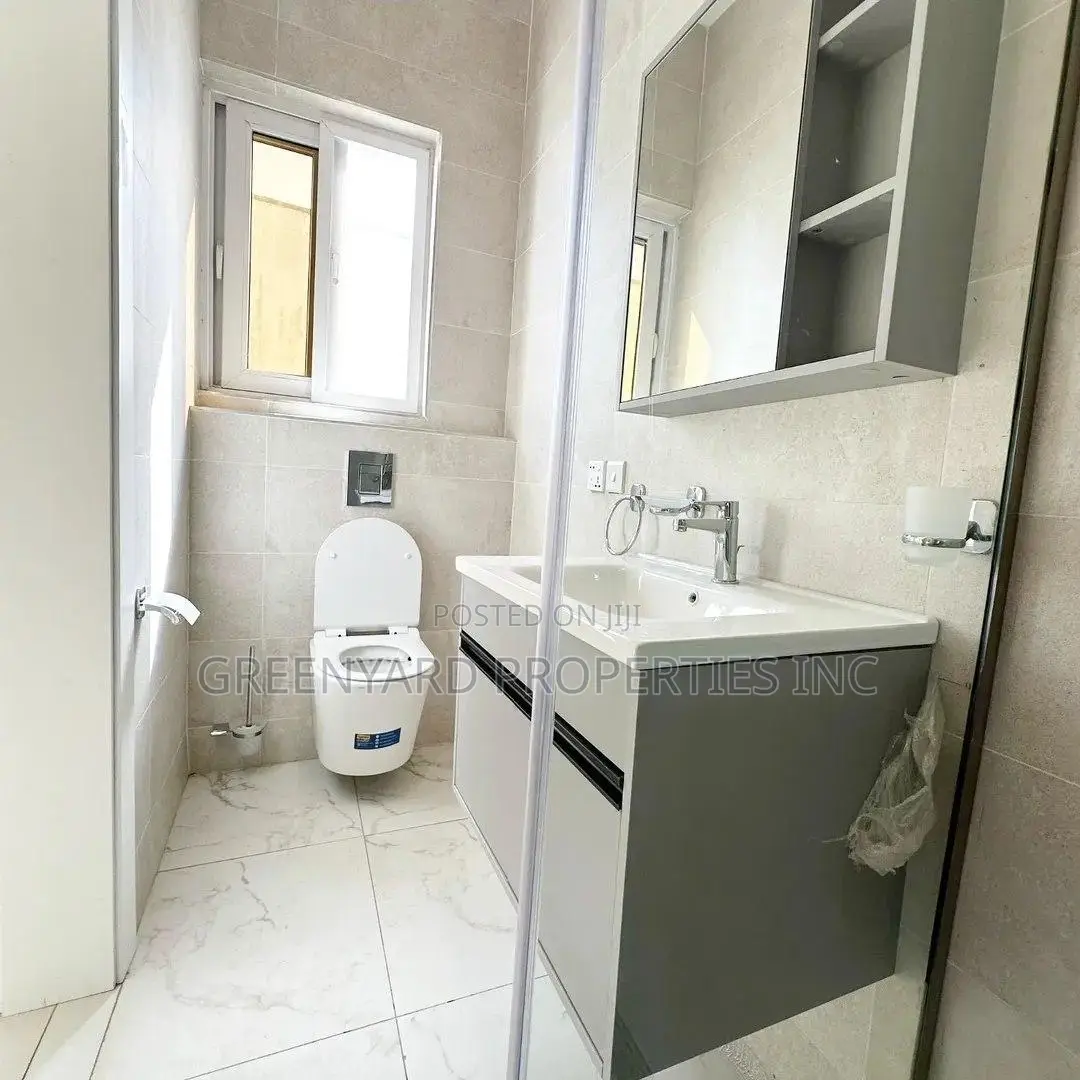 4bdrm House in East, Airport Residential Area for sale