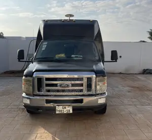 Ford E450 2012 Black