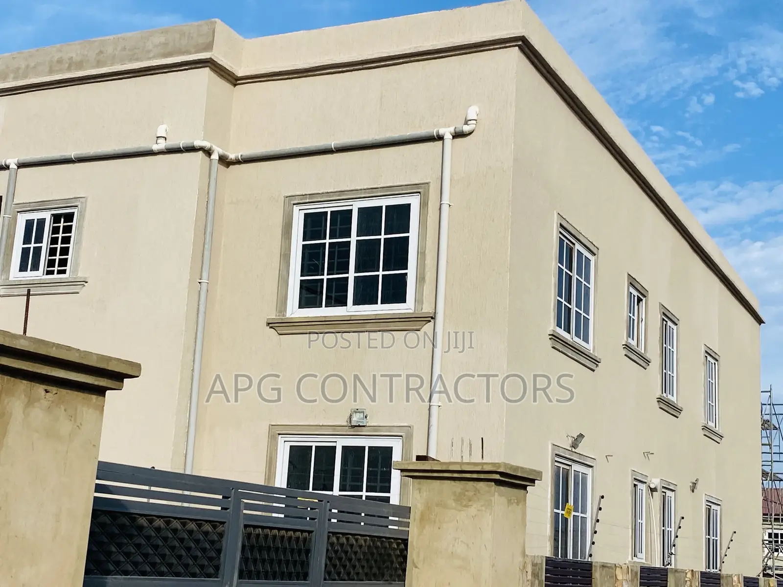 Apg Contractor