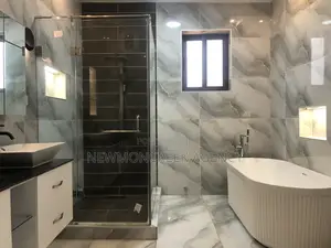 4bdrm Duplex in New Legon for sale