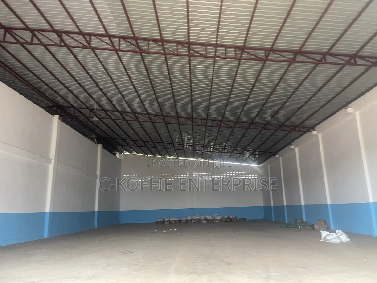 800 SQM Warehouse at Spintex for Rent
