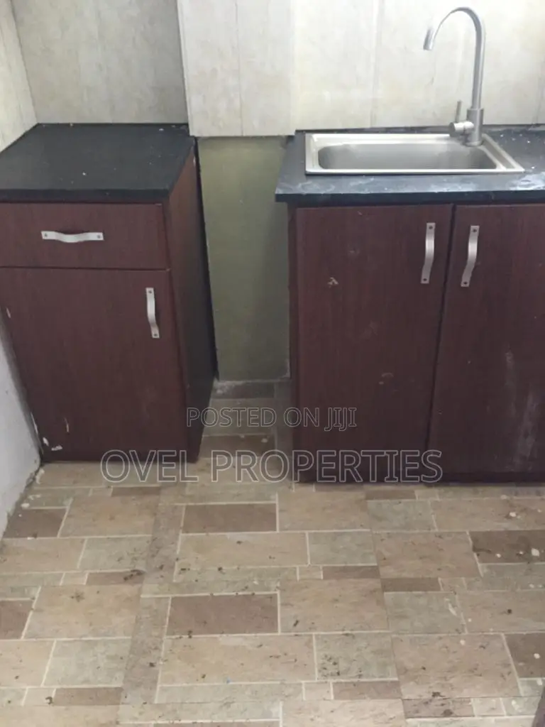 1bdrm Apartment in Overall, East Legon for rent