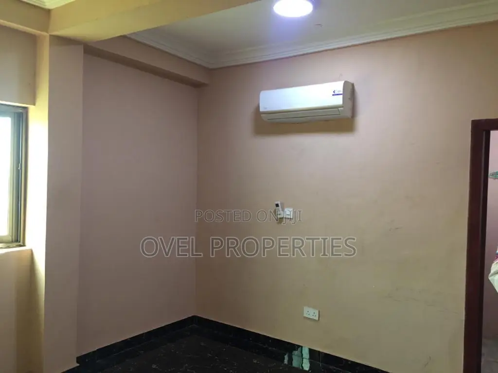 1bdrm Apartment in Nice, East Legon for rent