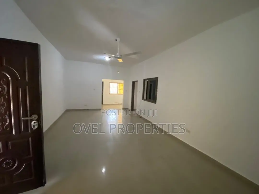 2bdrm Apartment in American House, Greater Accra for rent