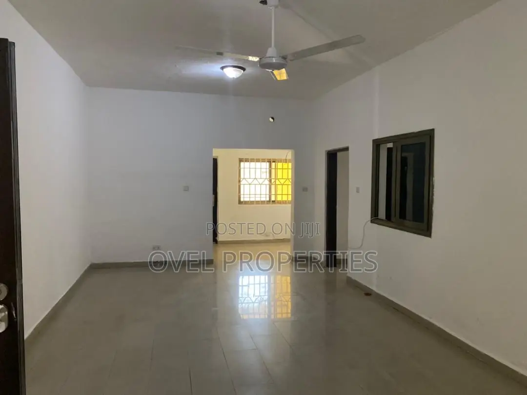 2bdrm Apartment in American House, Greater Accra for rent