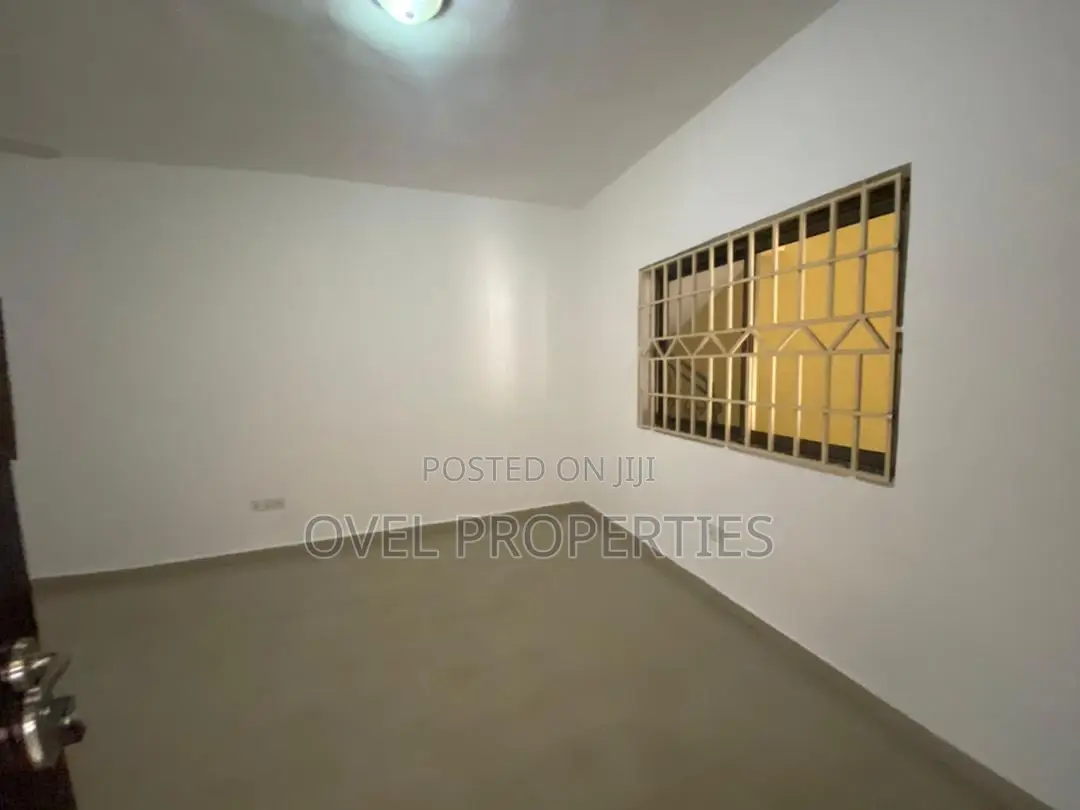 2bdrm Apartment in American House, Greater Accra for rent