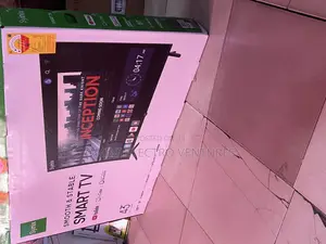Brand New Synix 43 Smart Digital Satellite Tv