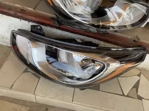 Hyundai Accent 2012-2017 Headlights Used