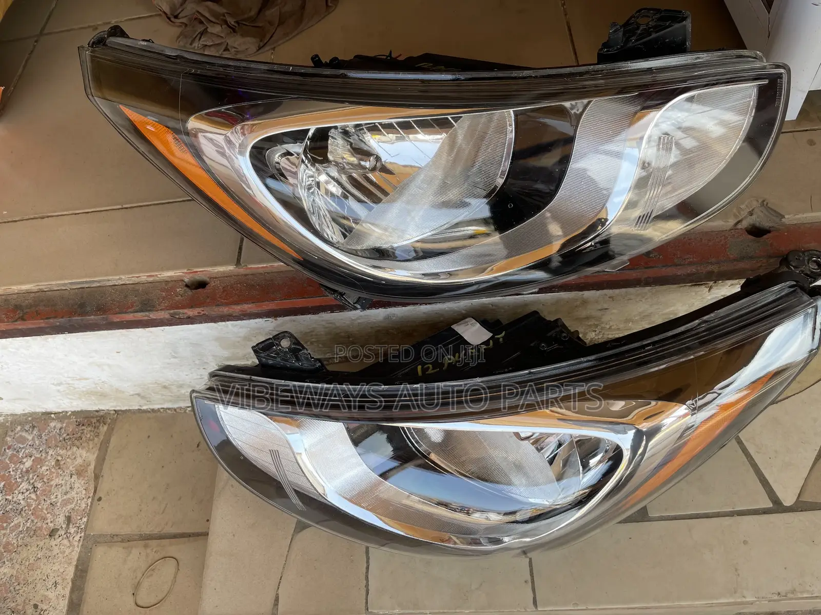 Hyundai Accent 2012-2017 Headlights Used