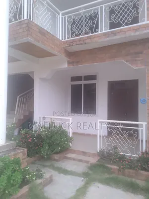 2bdrm Apartment in Lakeside Estate for rent