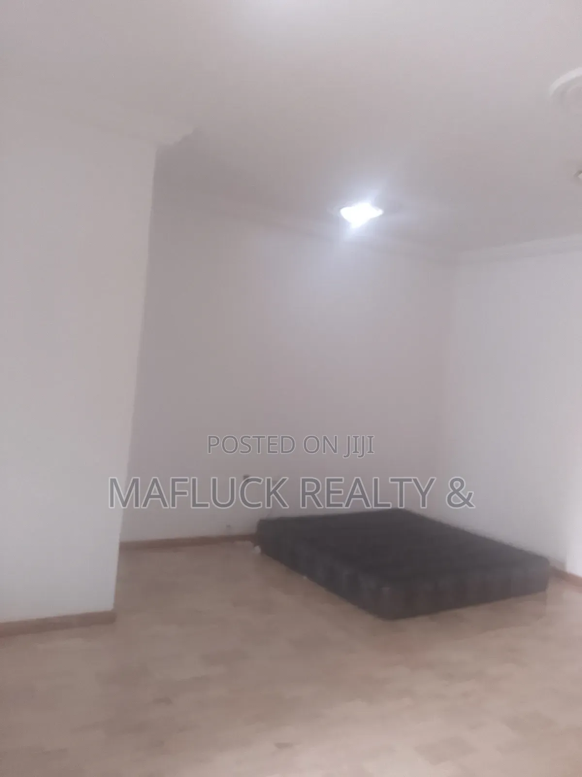 2bdrm Apartment in Lakeside Estate for rent