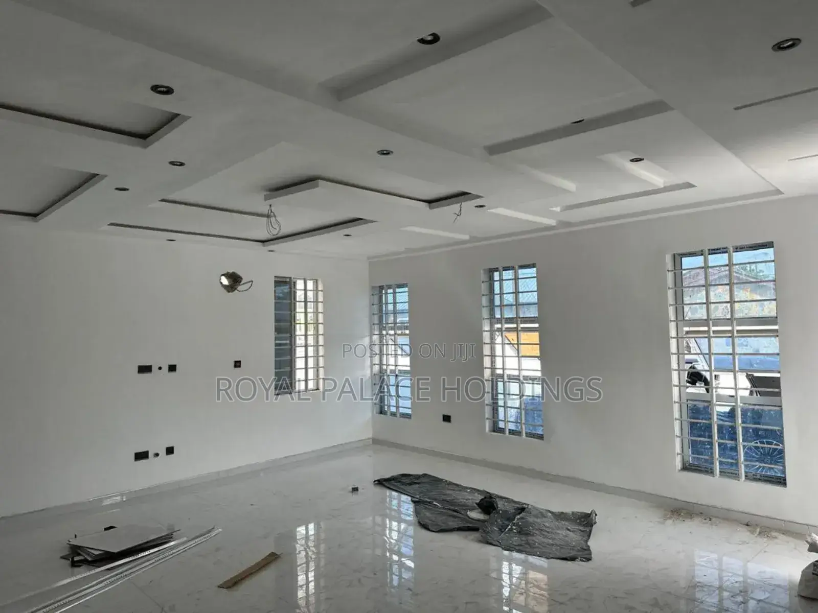 4bdrm House in Botwe, School Junction for sale