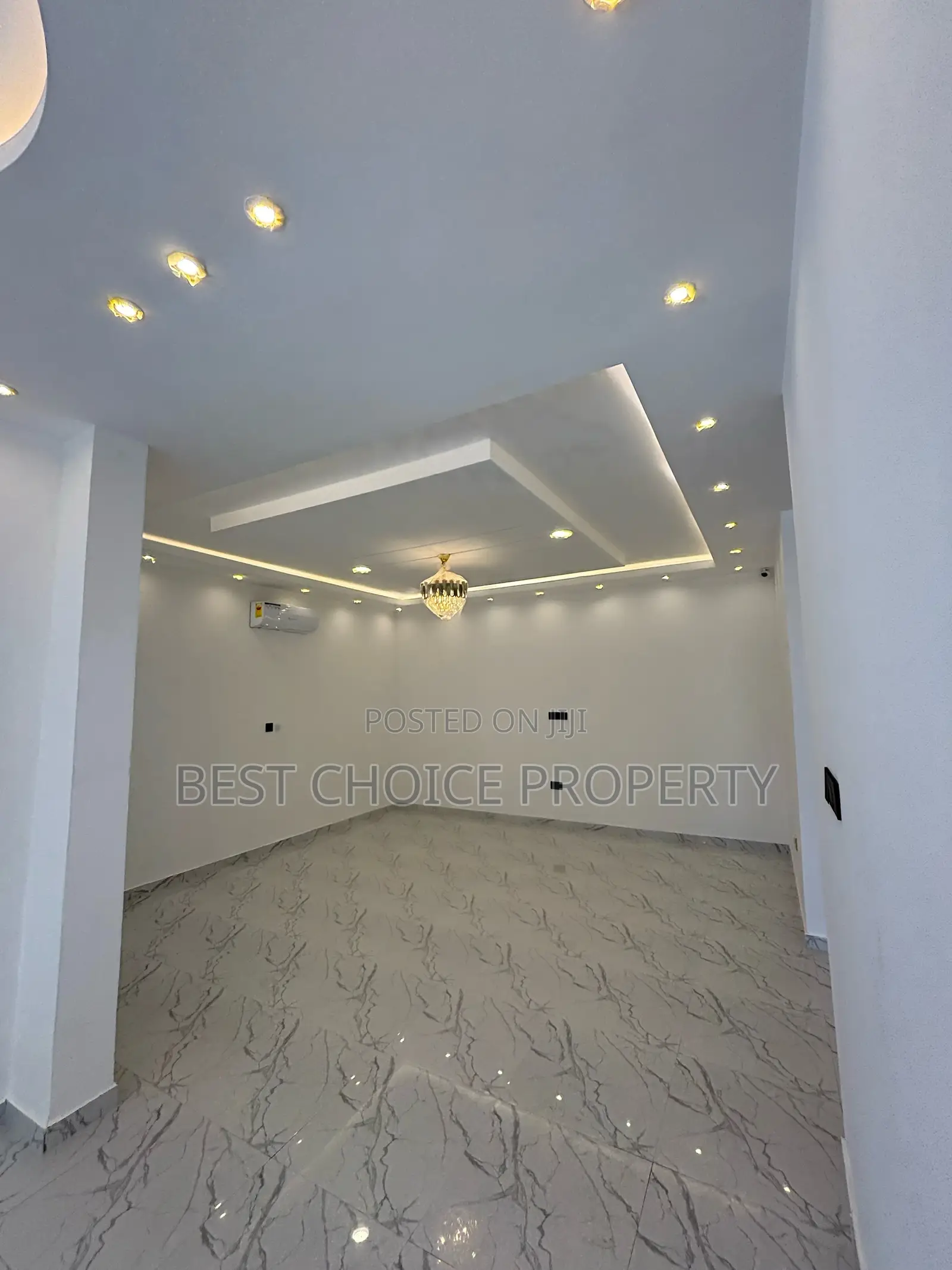 Executive Duplex Five Bedroom’S House for Sale