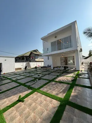 Executive Duplex Five Bedroom’S House for Sale