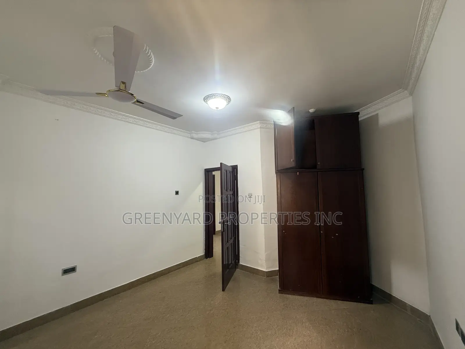 3bdrm Apartment in American House, East Legon for rent
