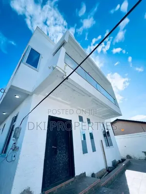 4bdrm House in Dki Properties, Ashaley Botwe for sale