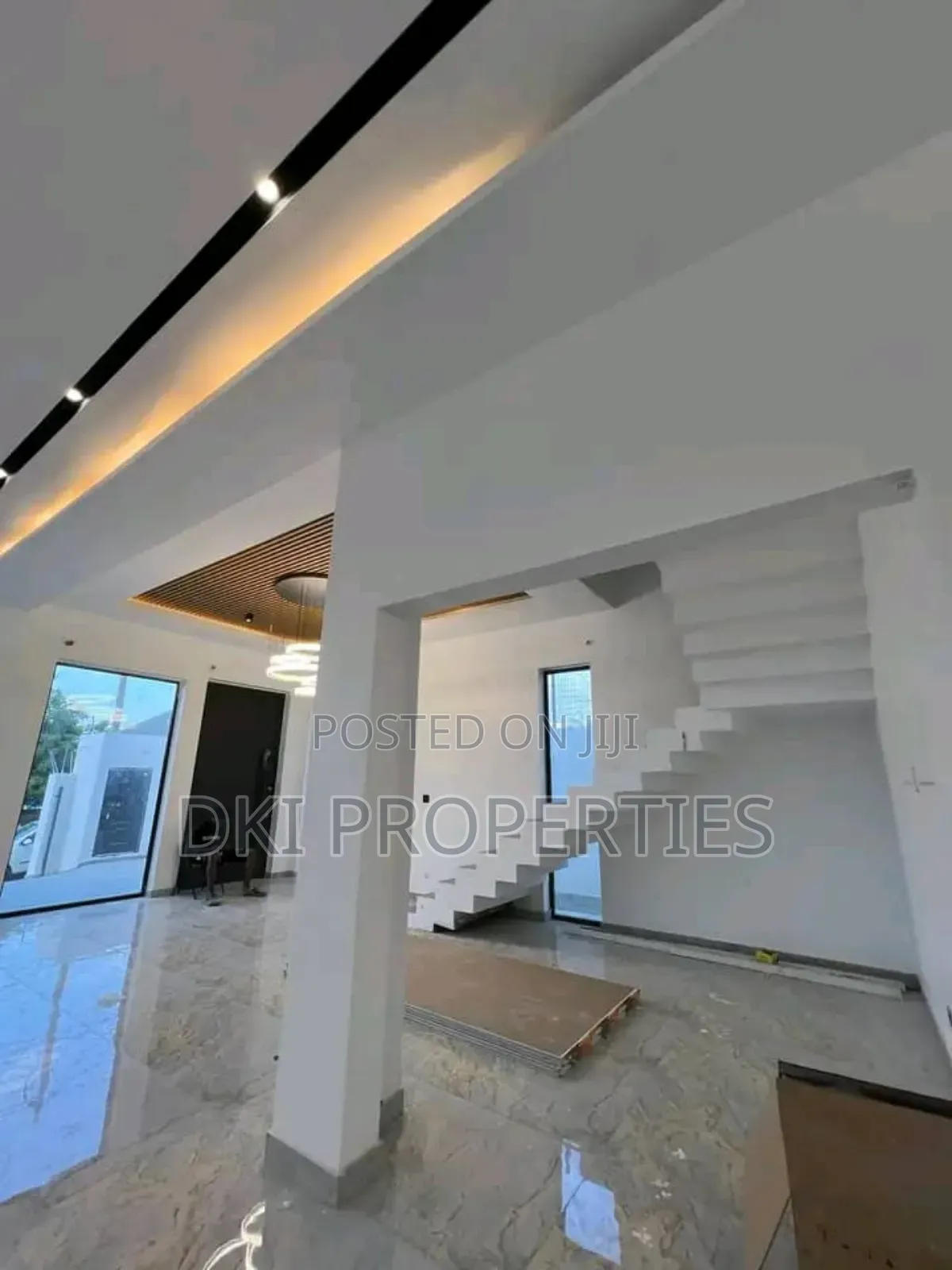 4bdrm House in Dki Properties, Ashaley Botwe for sale