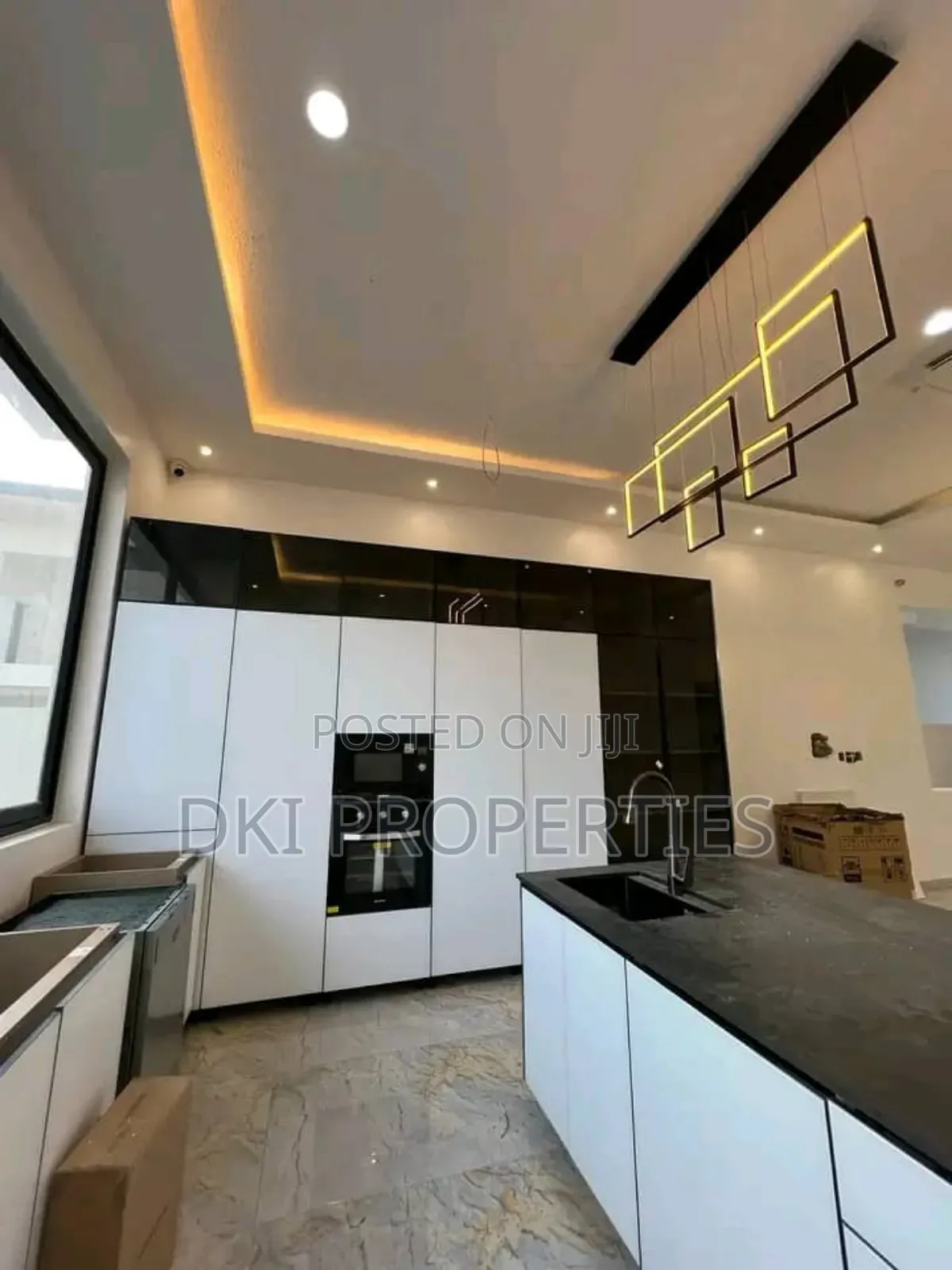 4bdrm House in Dki Properties, Ashaley Botwe for sale