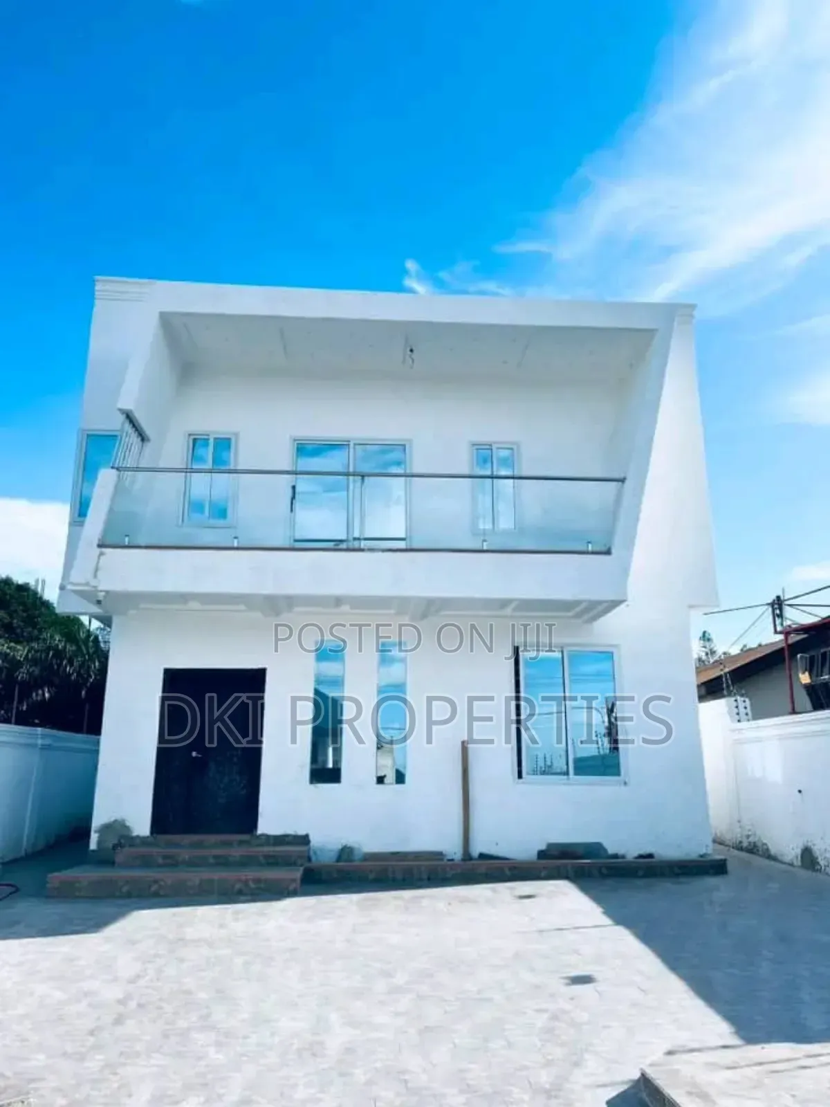 4bdrm House in Dki Properties, Ashaley Botwe for sale