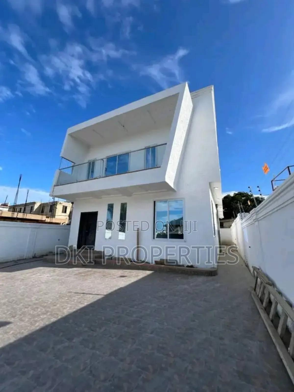 4bdrm House in Dki Properties, Ashaley Botwe for sale