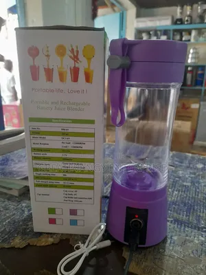 Rechargeable Mini Juicer